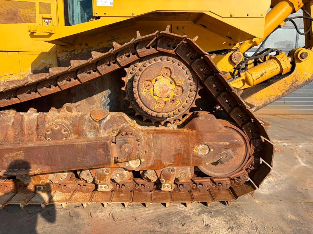 Caterpillar D8R - Single Shank Ripper Photo 11