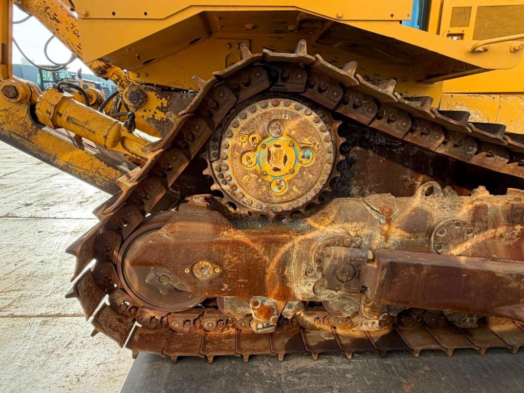 Caterpillar D8R - Single Shank Ripper Photo 15