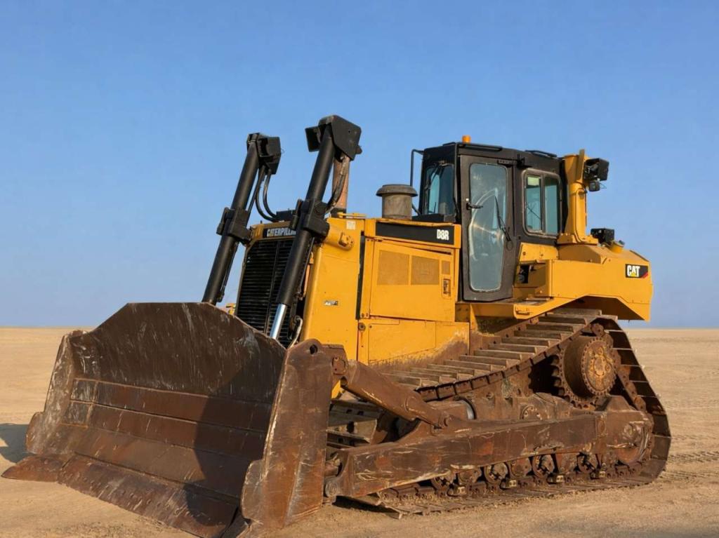 Caterpillar D8R - Single Shank Ripper Photo 30