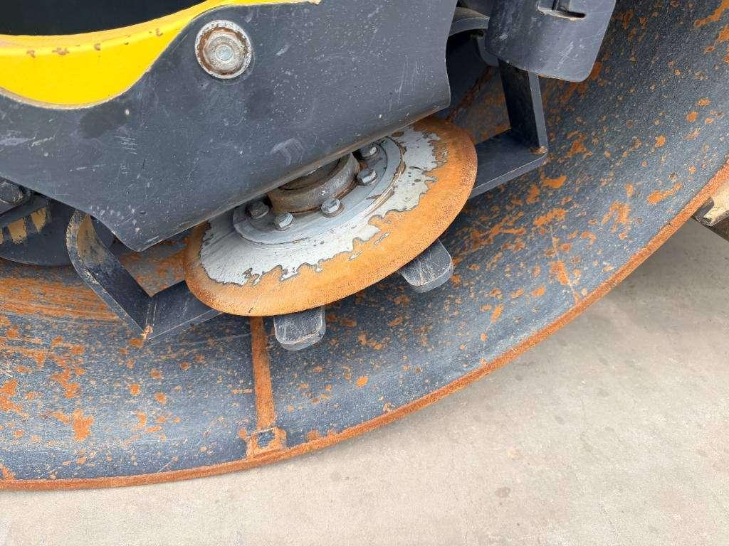 Bomag BW161AD-5 Photo 22