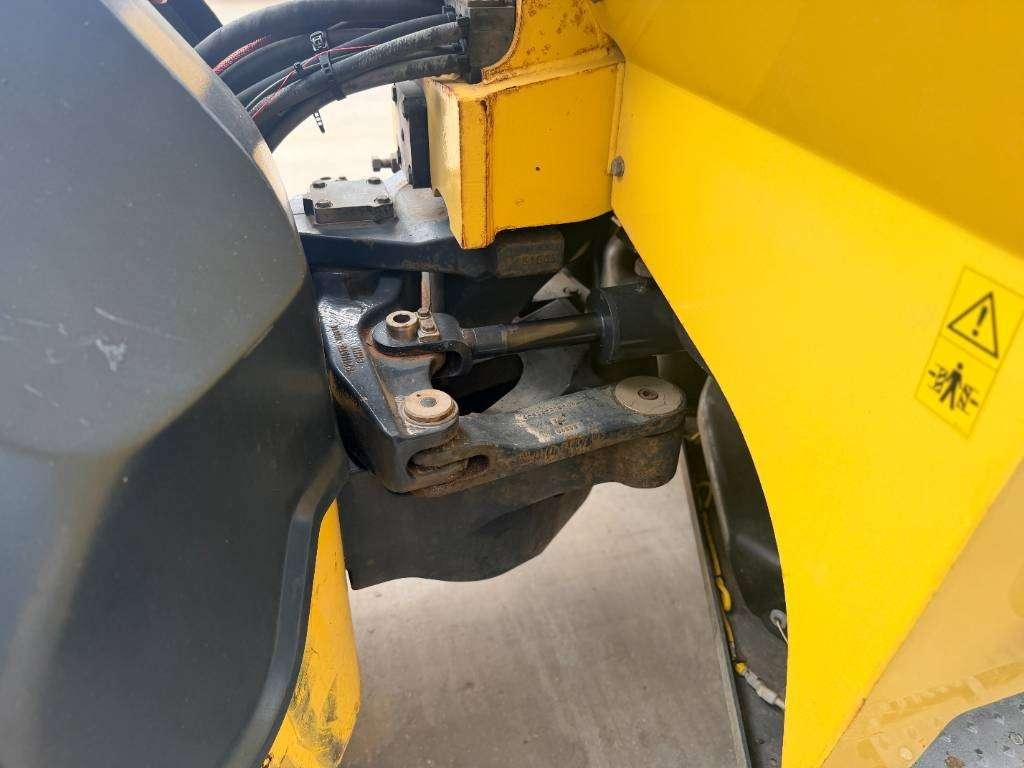 Bomag BW161AD-5 Photo 28