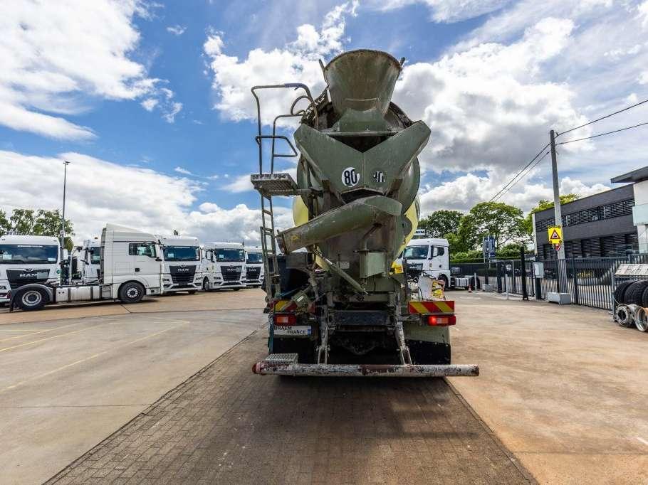 Volvo FMX 410+LIEBHERR Photo 4