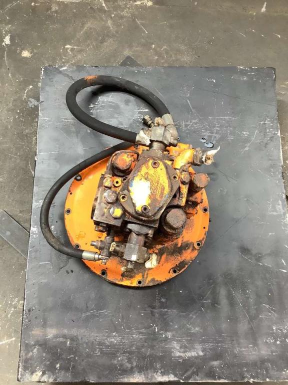 Hydraulic pump for Bitelli BB650 Photo 2