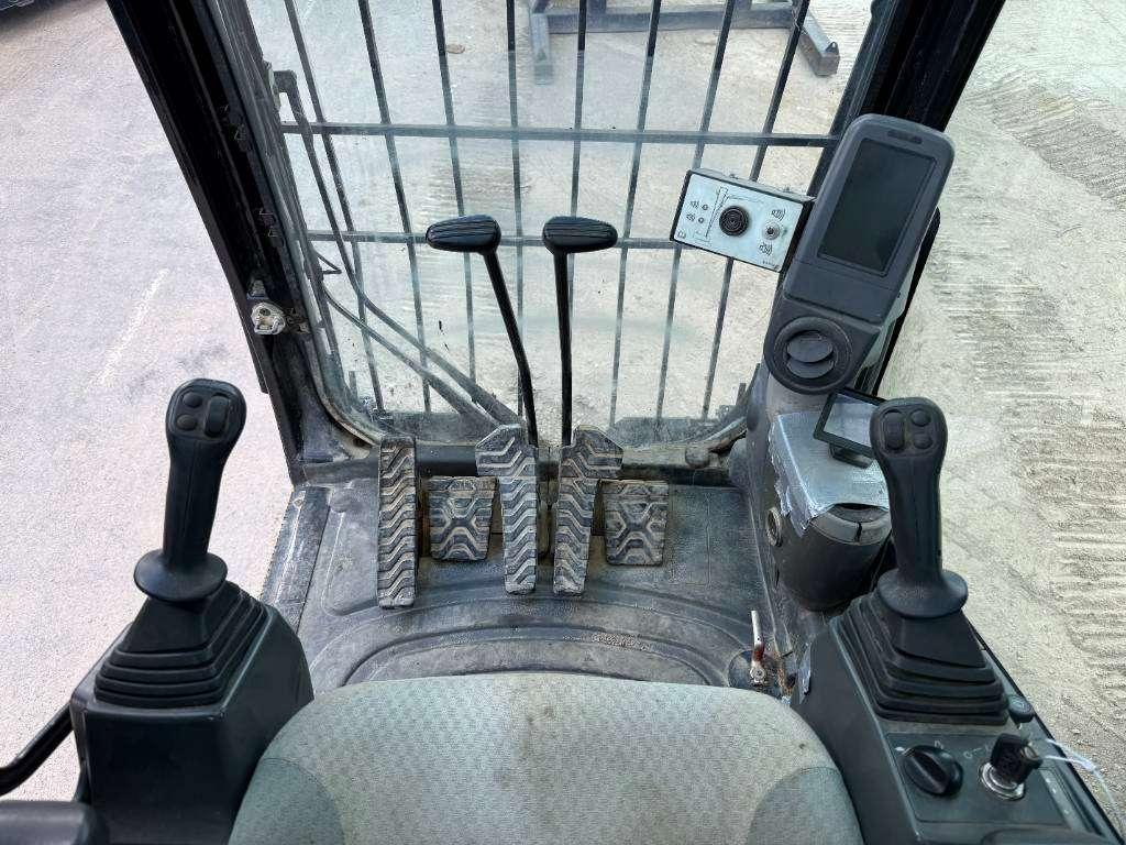 Caterpillar 345C UHD 27m - Hydr Undercarriage / German Machine Photo 9