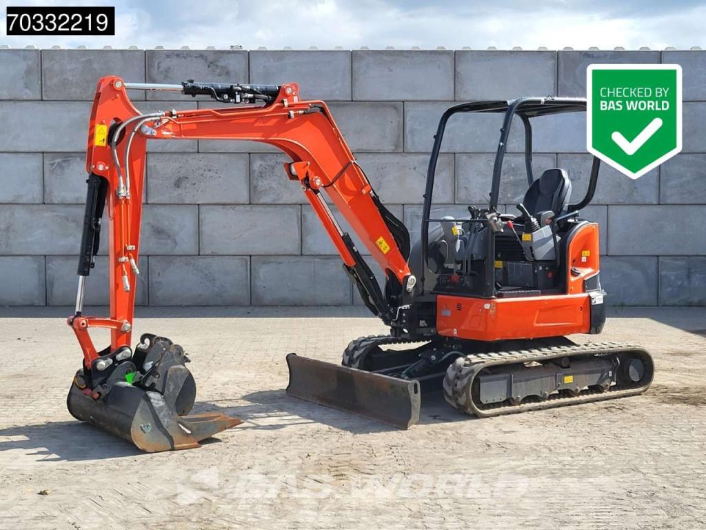Kubota U36 -4 3 Buckets - Like New! Photo 1