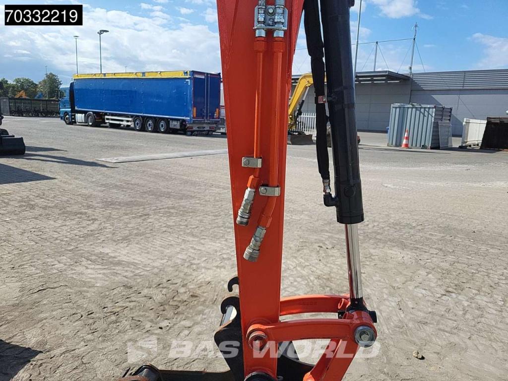 Kubota U36 -4 3 Buckets - Like New! Photo 12