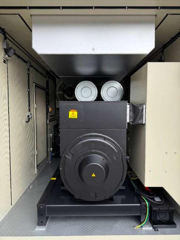 Cummins KTA50-G3 - 1375 kVA Generator - DPX-18819 Photo 13
