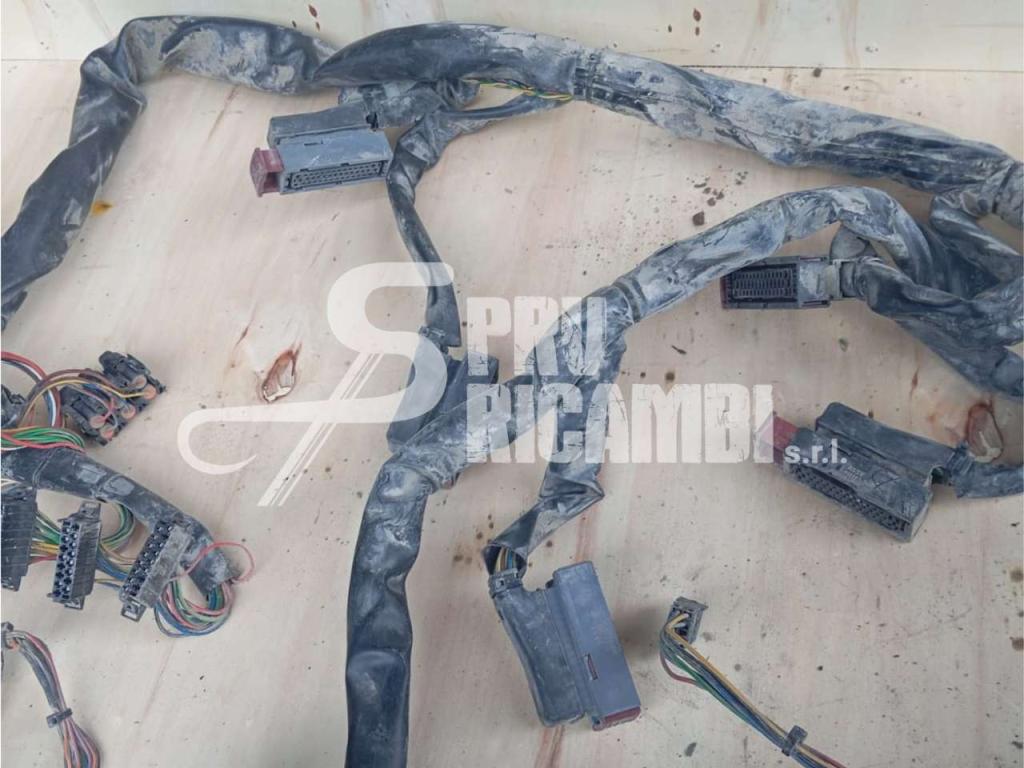 Wiring for Volvo A 30 D Photo 4
