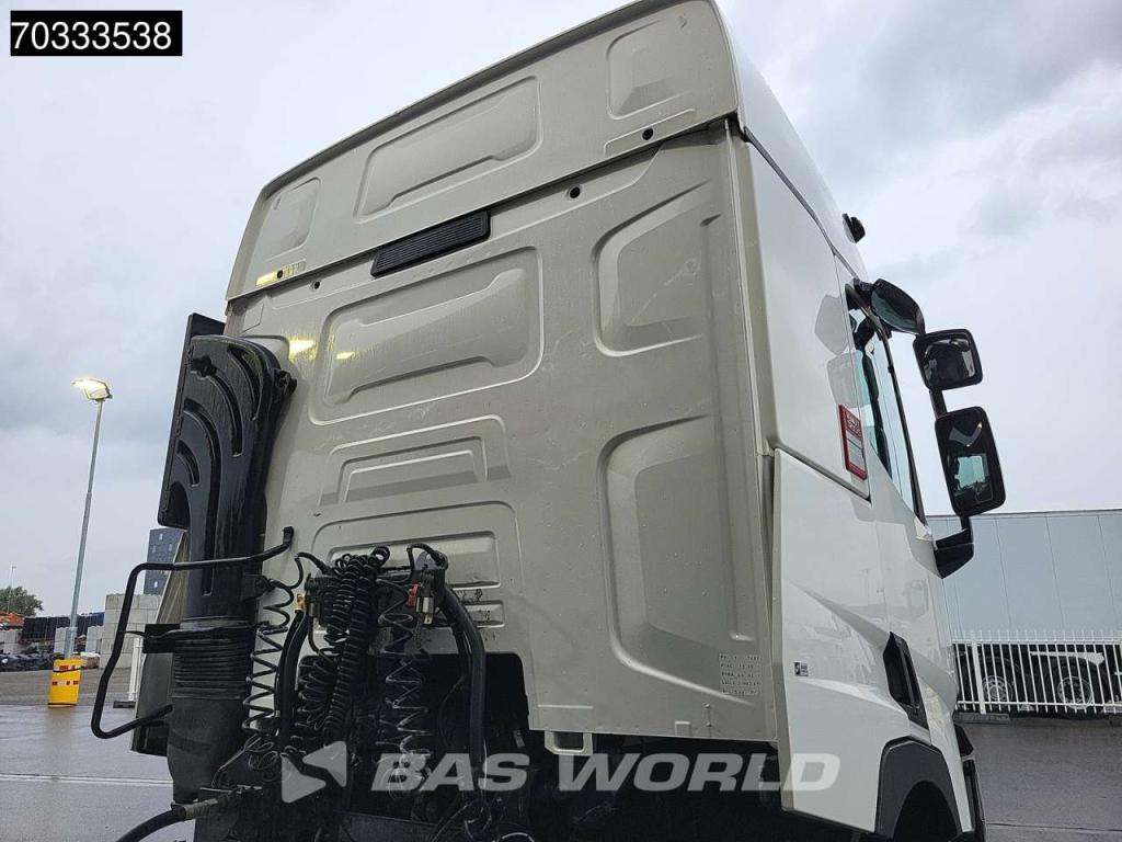 Renault T 460 4X2 SleeperCab Retarder PTO Photo 11