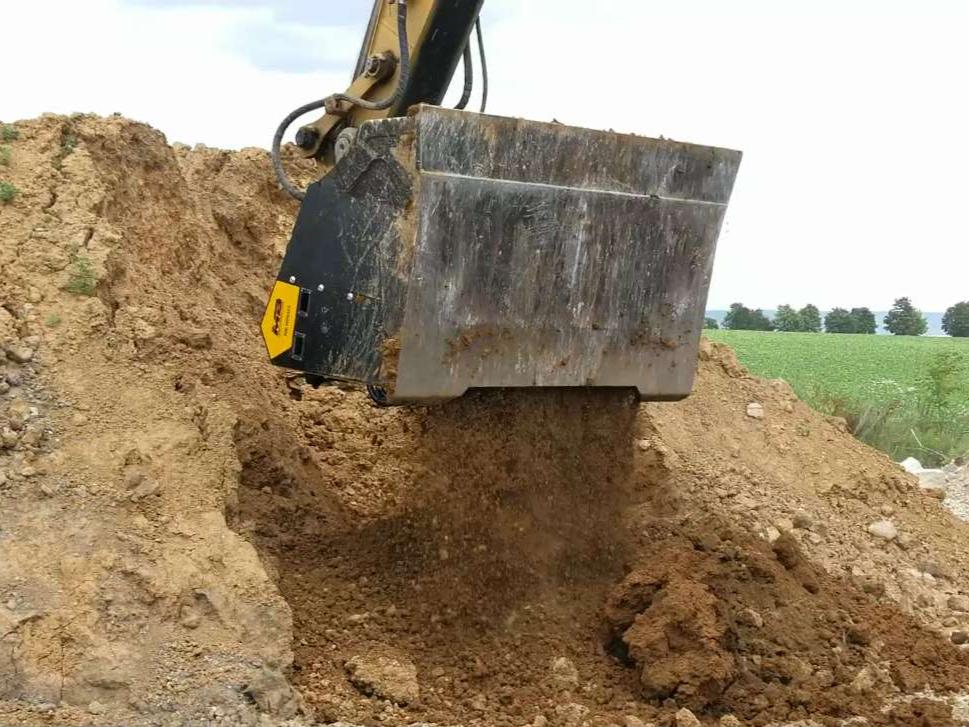 MB CRUSHER MB-HDS323 Photo 3