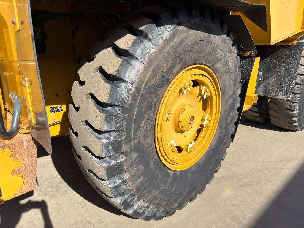 Caterpillar 772G - Excellent condition Photo 19
