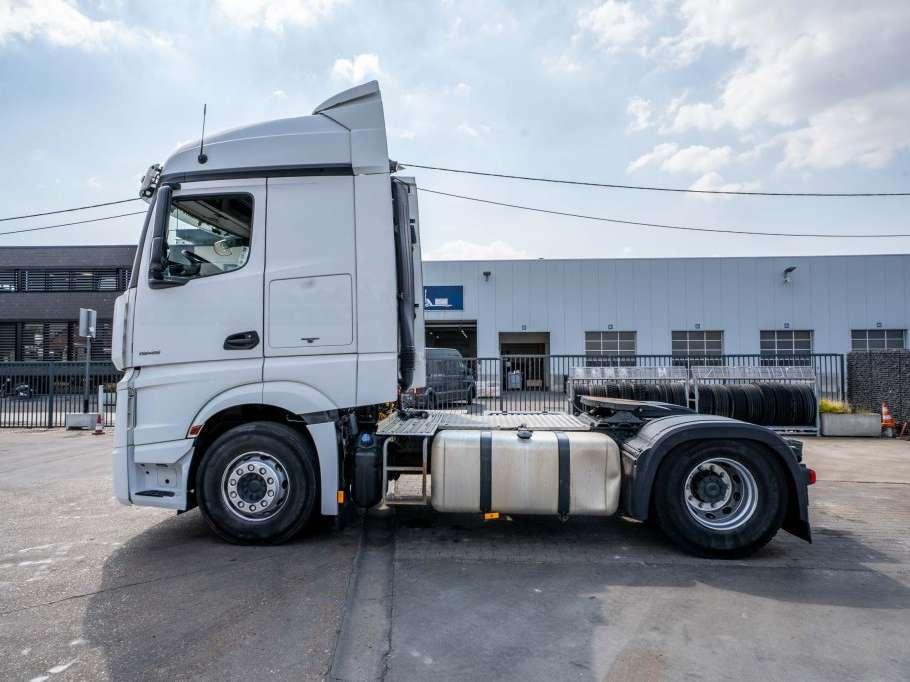 Mercedes-Benz ACTROS 1845 LS Photo 6