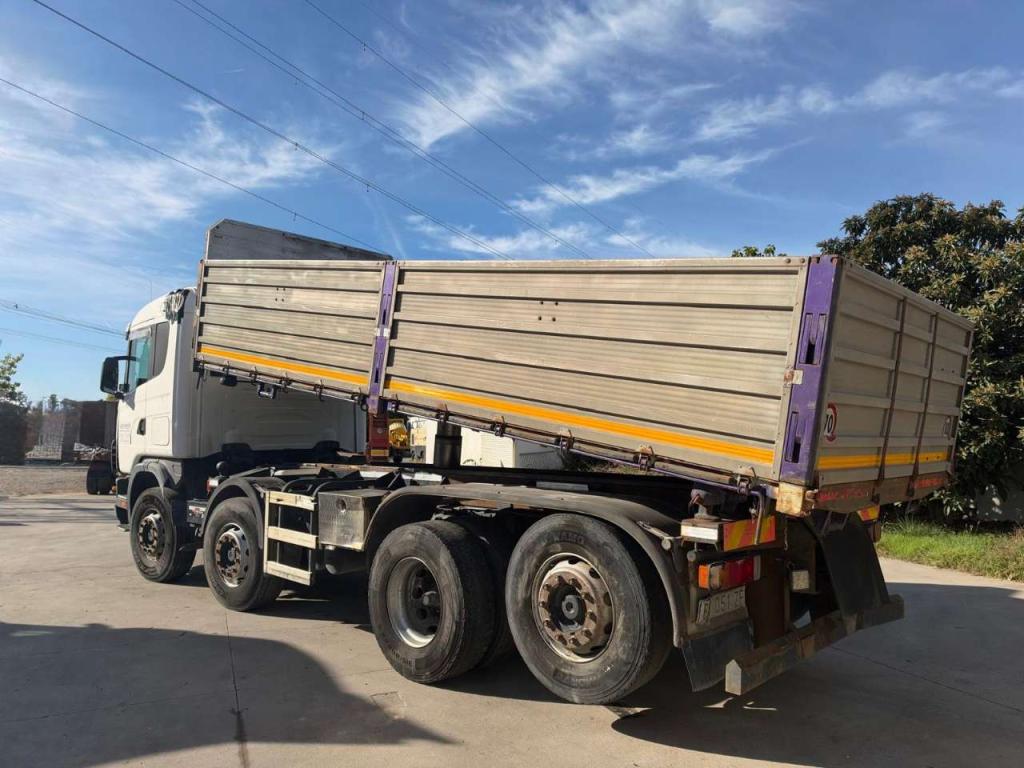 Scania 124 400 Photo 10