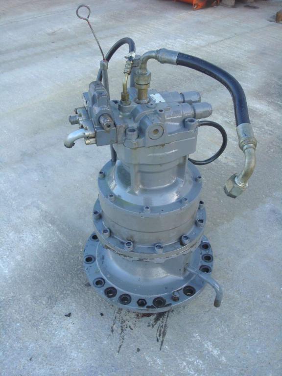 Swing drive for ZAXIS 210.3 E 240.3 Photo 5