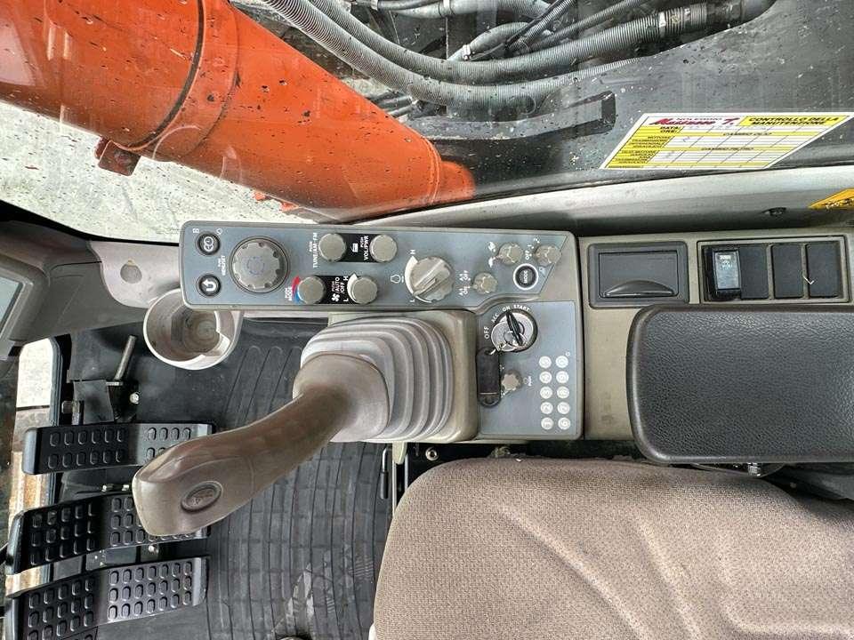 Hitachi ZX470LCH-5B Photo 20