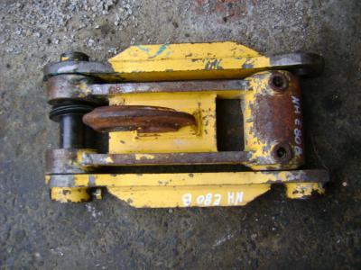 Rod for New Holland E 80 B sold by PRV Ricambi Srl
