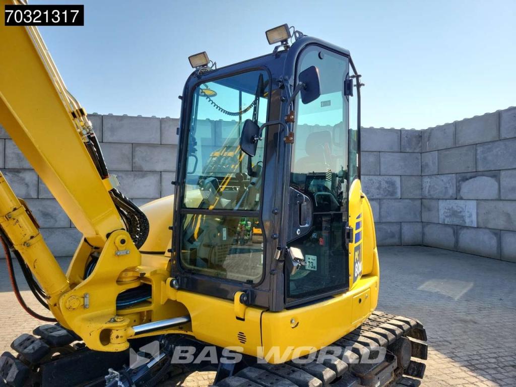Komatsu PC80 MR-5E0 Photo 21
