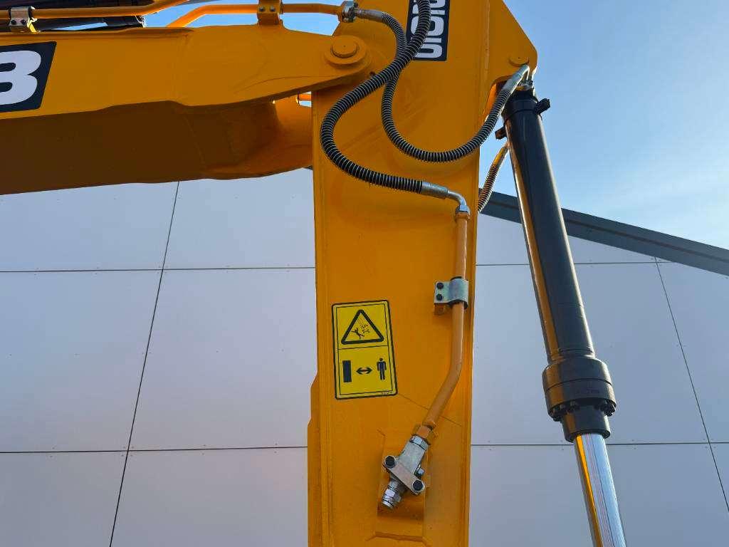 JCB 205 *2026 Model* New / Unused / Hammer Lines Photo 14