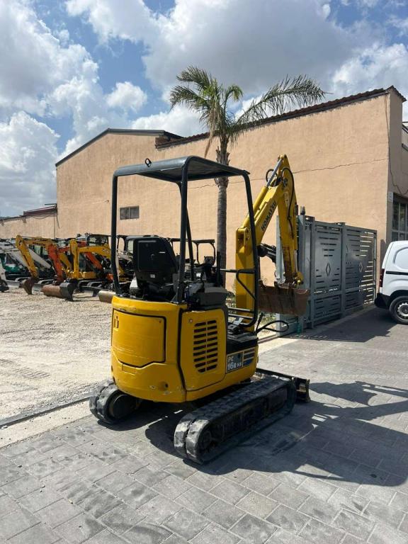Komatsu PC 16R-3HS Photo 2