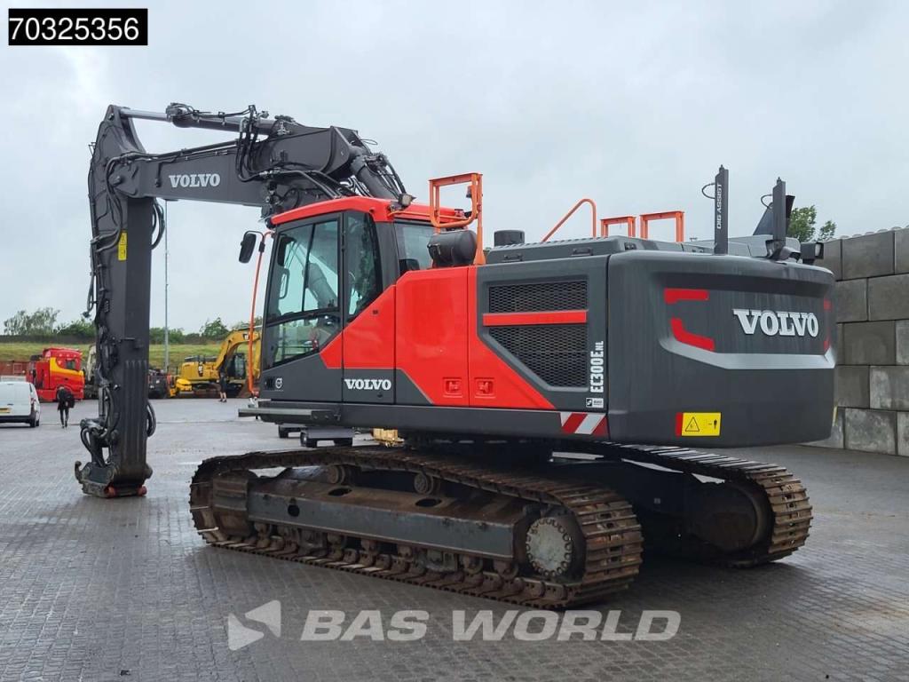 Volvo EC300 E NL Photo 2