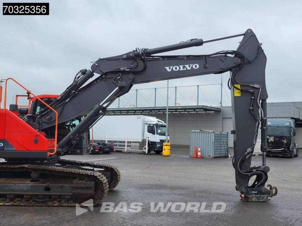 Volvo EC300 E NL Photo 7