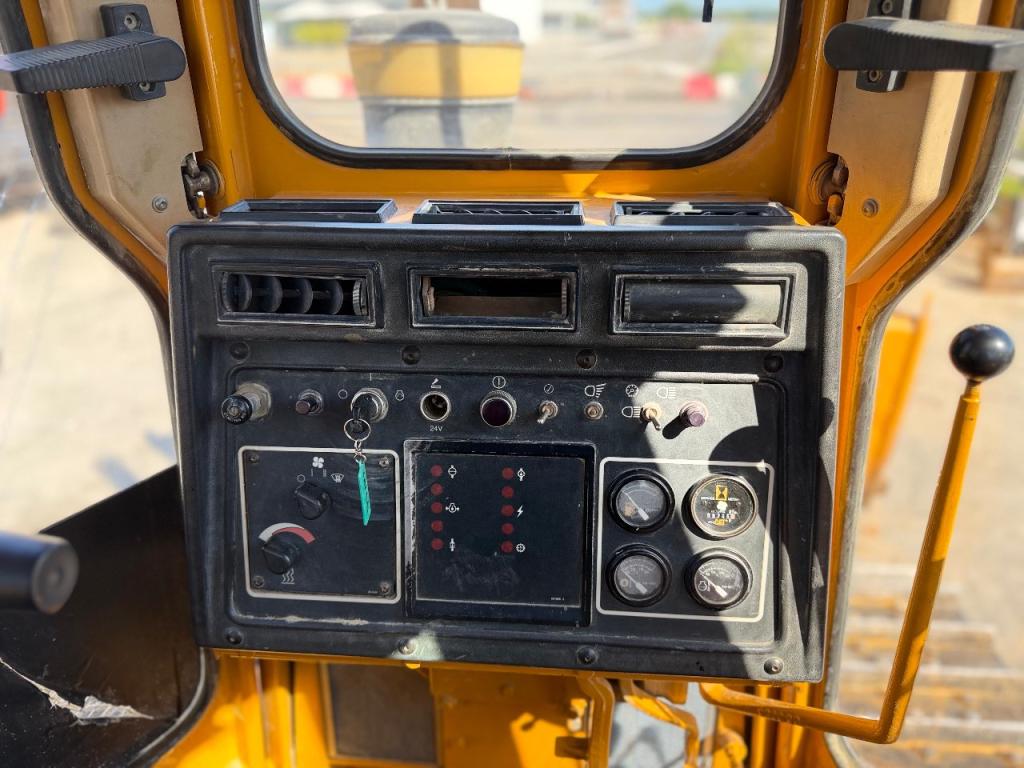Caterpillar D5H Photo 8