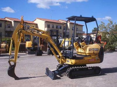 Komatsu PC15 r8 HS Photo 1