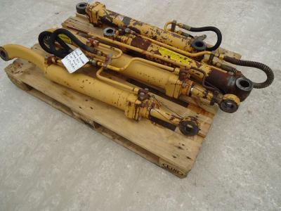 Lifting piston for Fiat Allis FL4M e FL4L sold by OLM 90 Srl