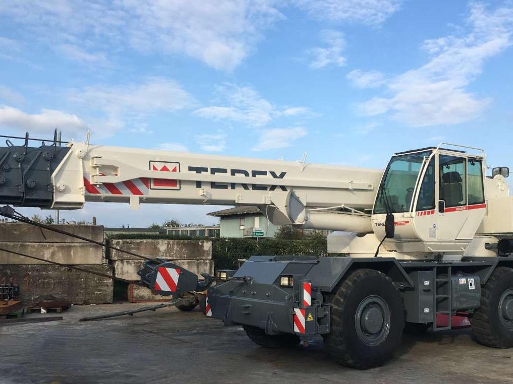 Terex A 450 Photo 1