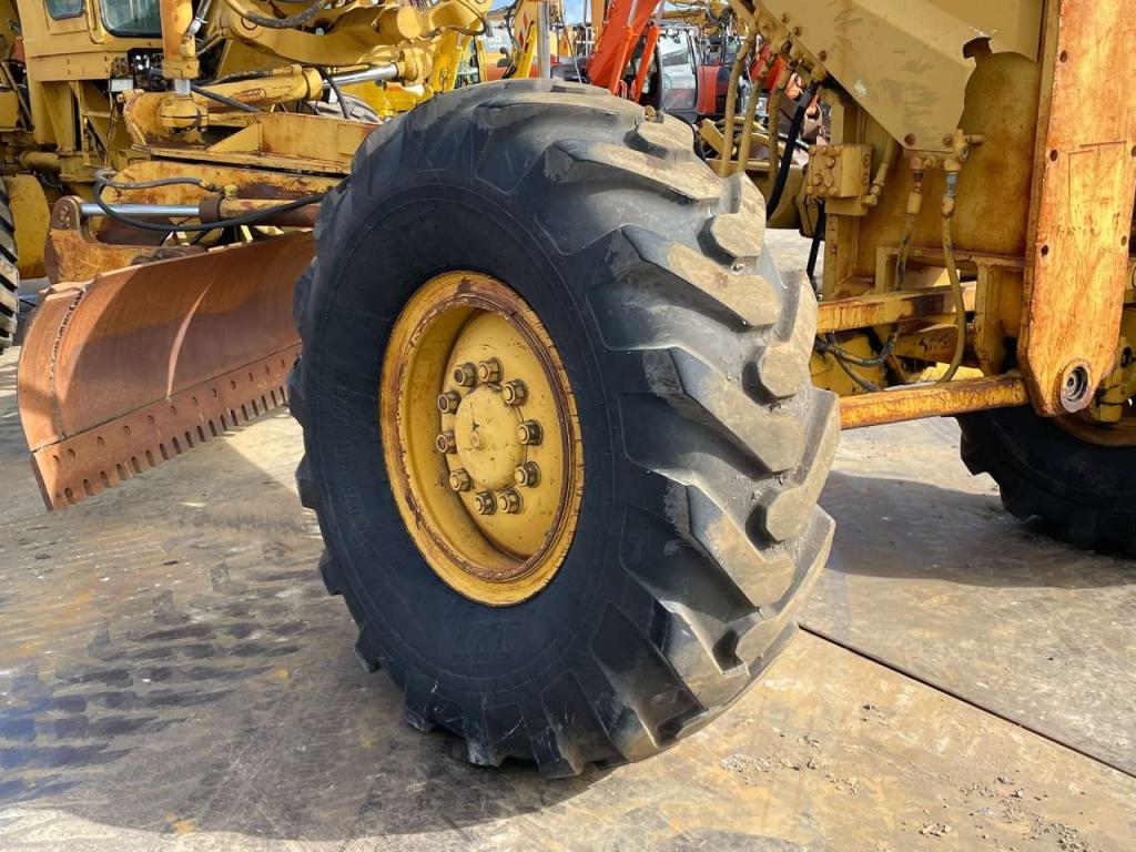 Caterpillar 14G Photo 13