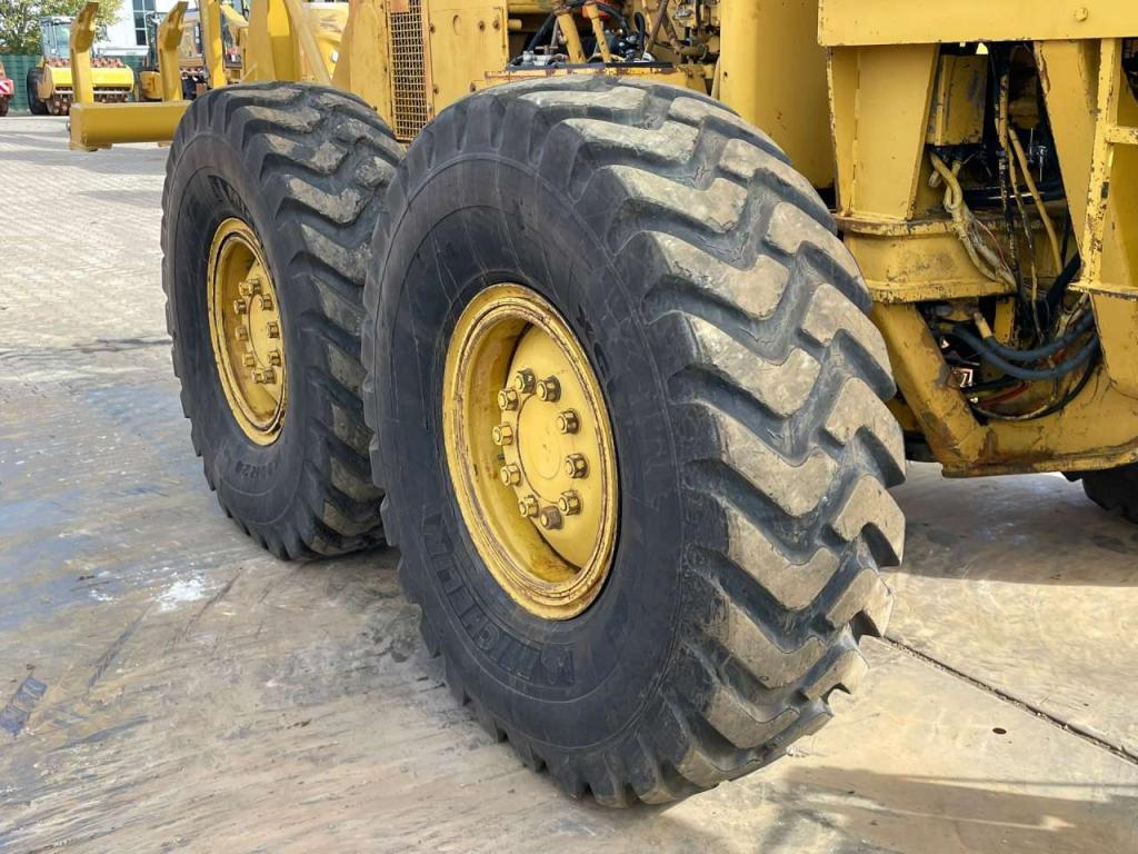 Caterpillar 14G Photo 14