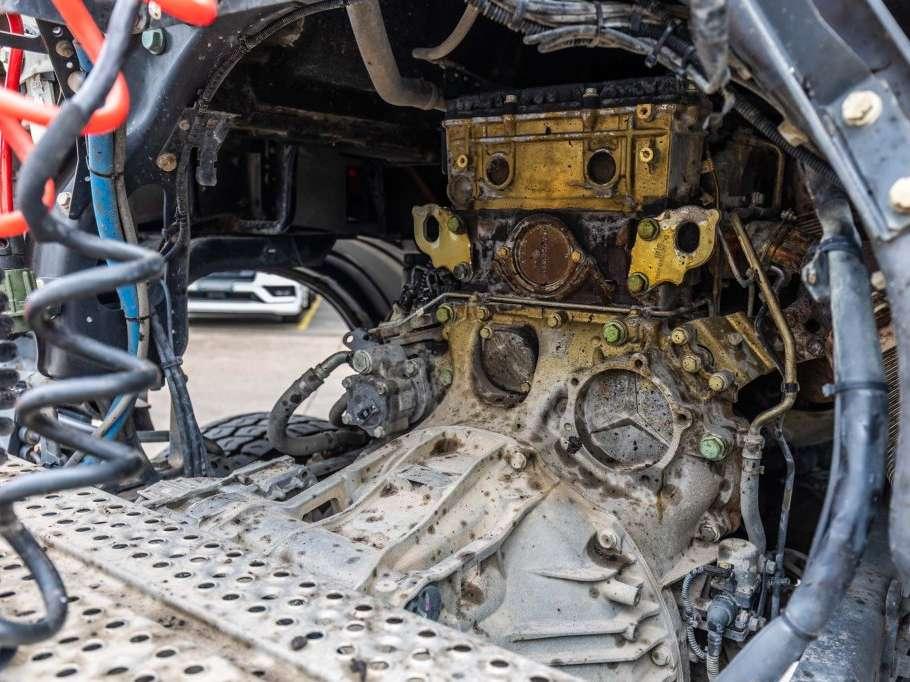 Mercedes-Benz AROCS 2145 - 4X4 Photo 10