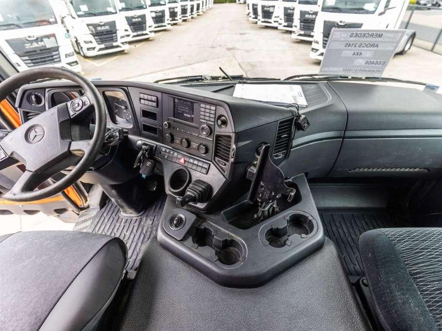 Mercedes-Benz AROCS 2145 - 4X4 Photo 15