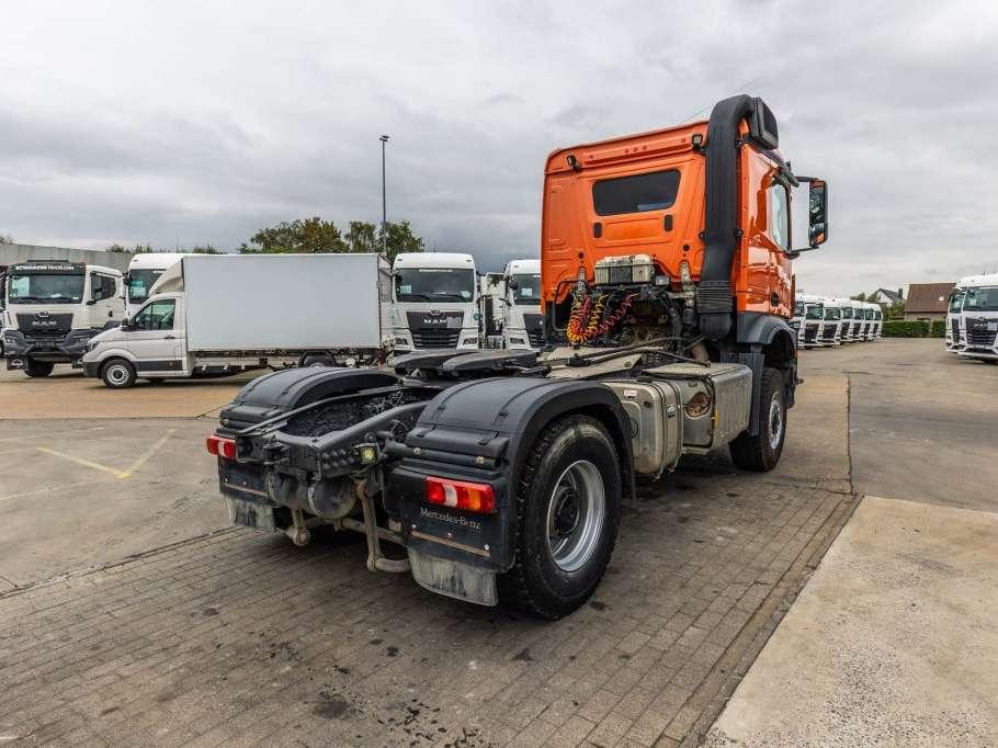 Mercedes-Benz AROCS 2145 - 4X4 Photo 4