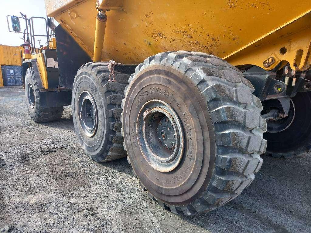 Komatsu HM400-3R (4 units available for sale in Abu Dhabi) Photo 13