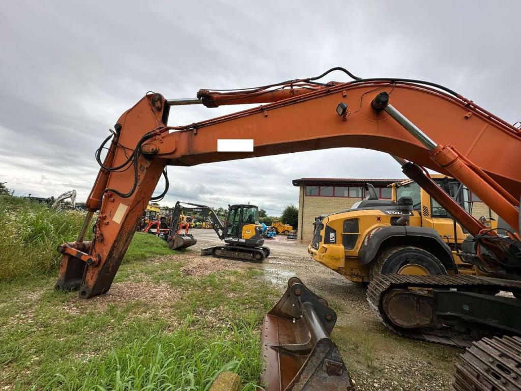 Hitachi ZX350LCN Photo 20