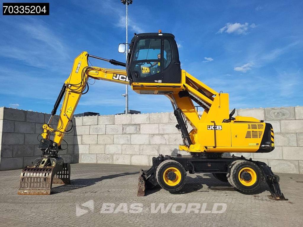 JCB JS175 W Lift Cabin Photo 3