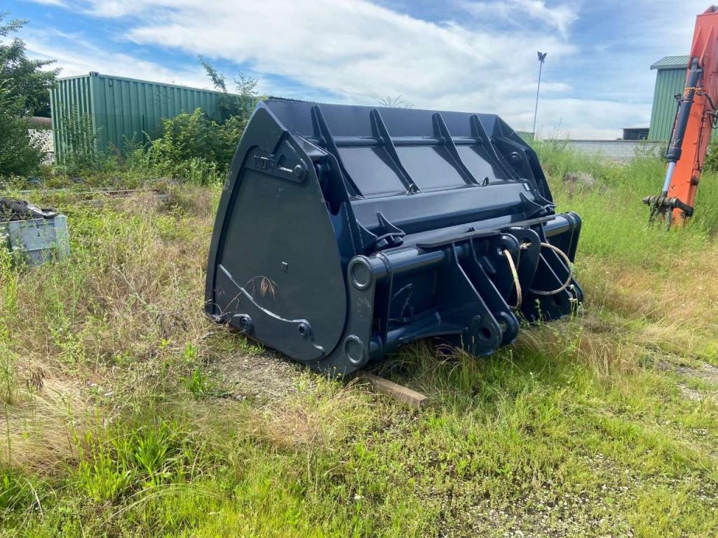 VTN High tilting bucket Photo 3
