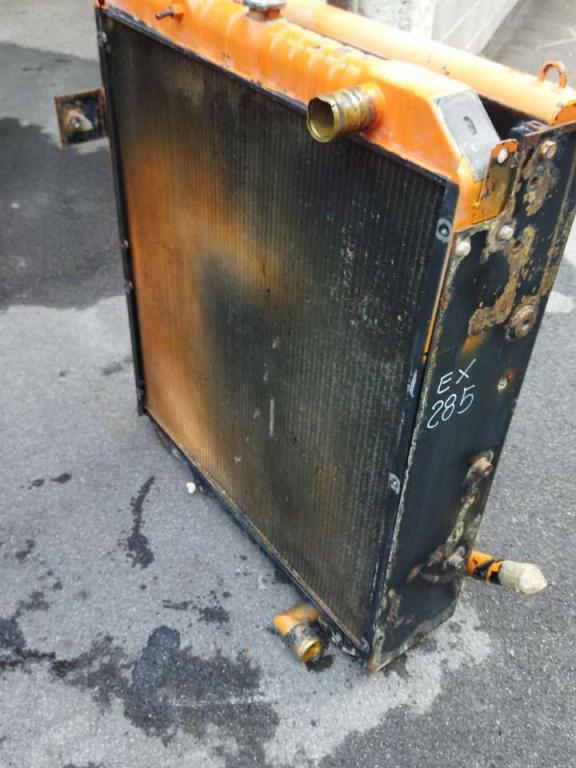 Water radiator for Fiat Hitachi Ex 285 Photo 1