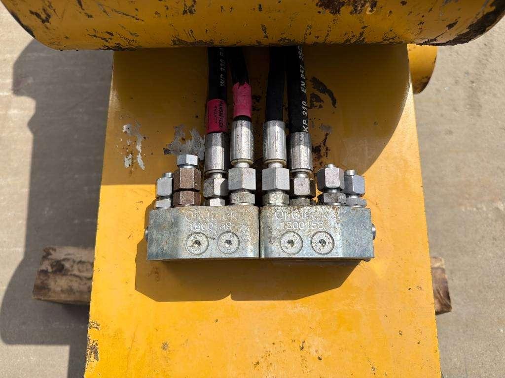 Caterpillar 324D / 324E / 326F Stick Photo 12