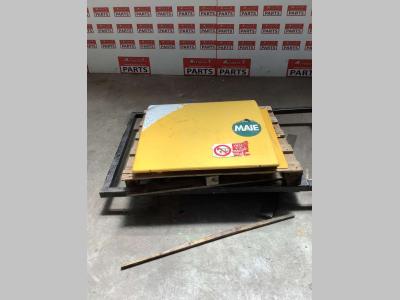 Hood and body panel for New Holland E 385 sold by Massucco T. Srl Area Ricambi