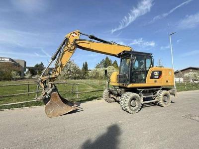 Caterpillar M320F sold by Simex Baumaschinenhandel GmbH