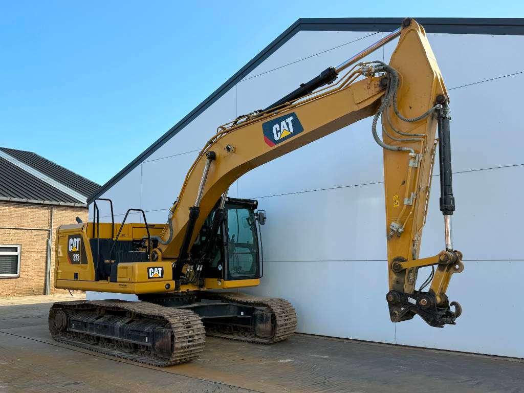 Caterpillar 323 - Next Gen - Hammer Lines / Quick Coupler Photo 7