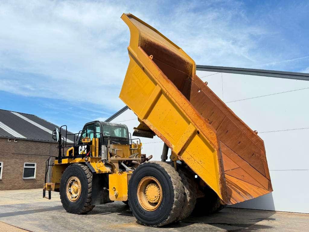 Caterpillar 772G - Automatic Greasing / Body Heating Photo 18