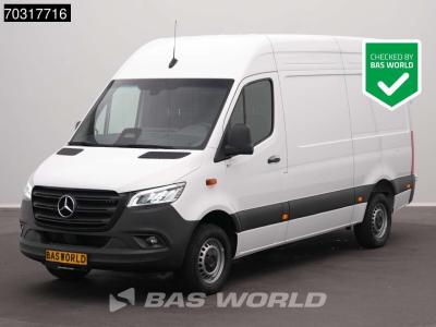Mercedes-Benz Sprinter 317 CDI 2025 Model Automaat L2H2 170PK LED Xenon Navi Airco Cruise Camera 10inch MBUX CarP sold by BAS World B.V.