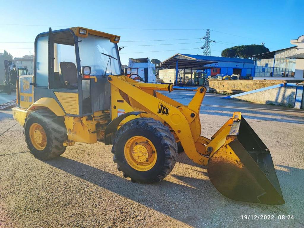 JCB 409 Photo 8