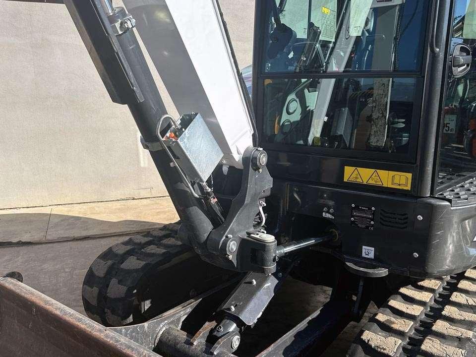 Bobcat E55Z Photo 8