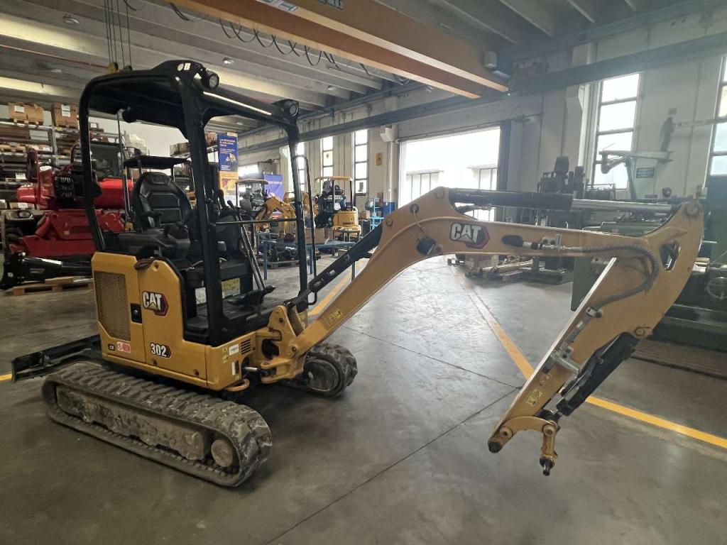 Caterpillar 302 CR Photo 1