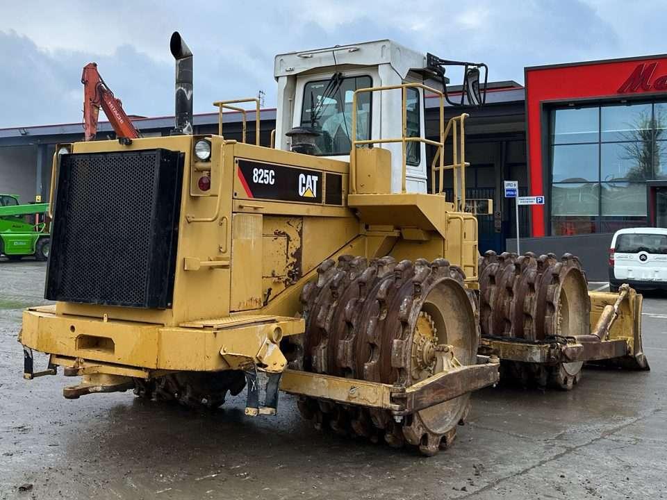 Caterpillar 825C Photo 19