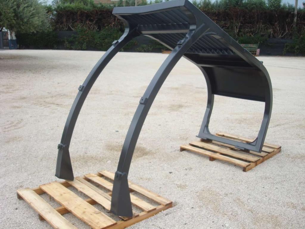 Rollover protective structure for Hitachi 210 E 240 Photo 2